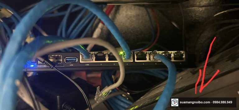 Kiểm tra switch trong tủ mạng