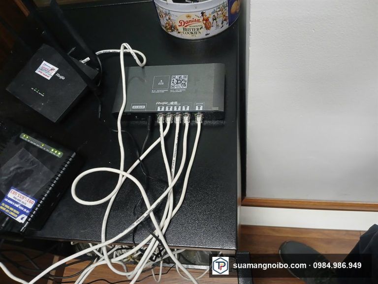 Switch chia mạng tại văn phòng